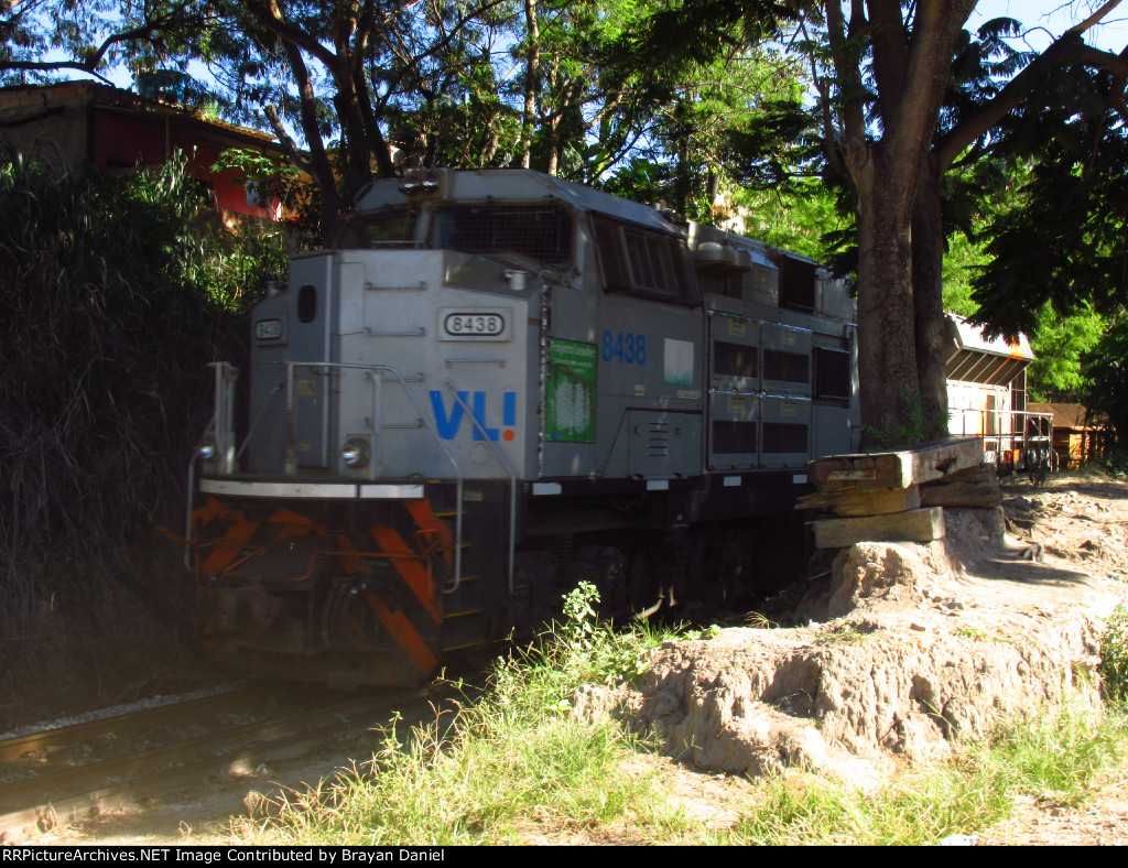 VLI 8438